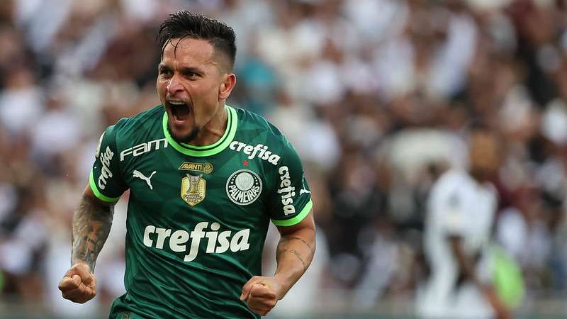 Arthur retorna ao Palmeiras